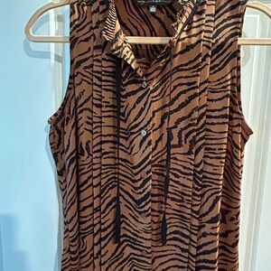 White House Black Market Brown and Black Sleeveless Blouse with Mandarin Collar